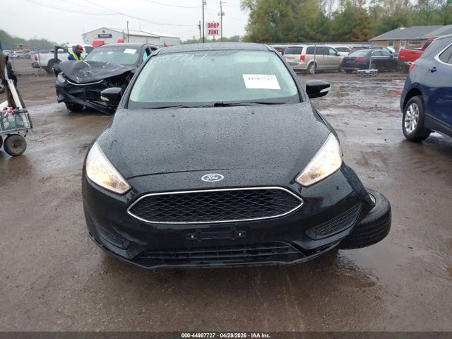 Продажа на аукционе авто 2017 Ford Focus Se, vin: 1FADP3K25HL294833, номер лота: 44987727