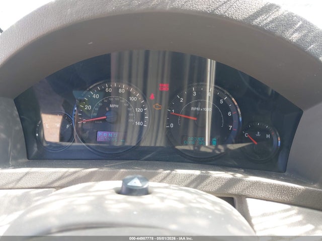 2005 Jeep Grand Cherokee Laredo მანქანა იყიდება აუქციონზე, vin: 1J4HR48N35C556397, აუქციონის ნომერი: 44987778
