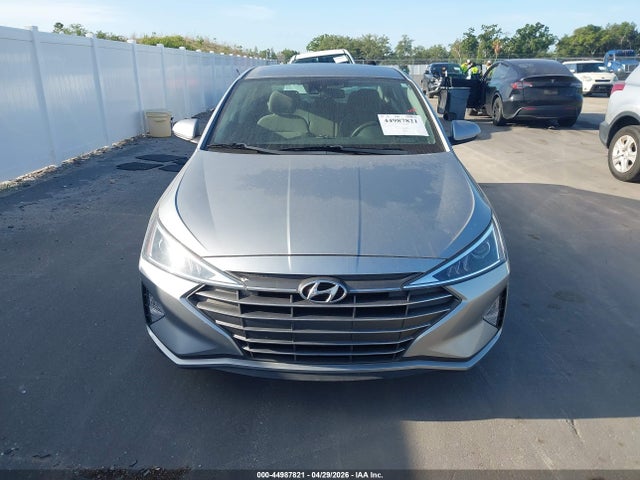 44987821 :رقم المزاد ، 5NPD84LF8LH601584 vin ، 2020 Hyundai Elantra Sel مزاد بيع