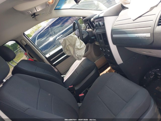 44987831 :رقم المزاد ، 2D4RN4DE0AR339826 vin ، 2010 Dodge Grand Caravan Se مزاد بيع