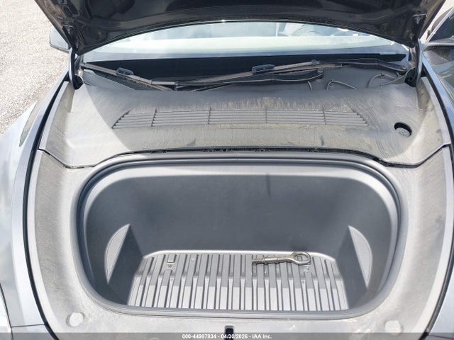 Продажа на аукционе авто 2024 Tesla Model Y Long Range Single Motor Rear-wheel Drive/rwd, vin: 7SAYGDED8RF015297, номер лота: 44987834