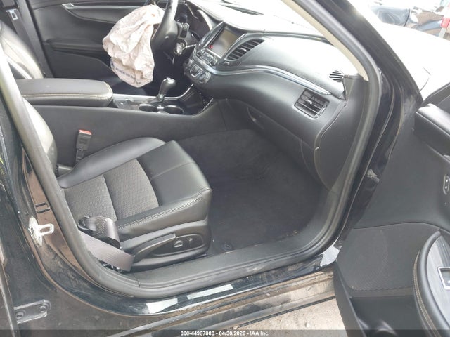 44987880 :رقم المزاد ، 1G1105S30HU171398 vin ، 2017 Chevrolet Impala 1lt مزاد بيع