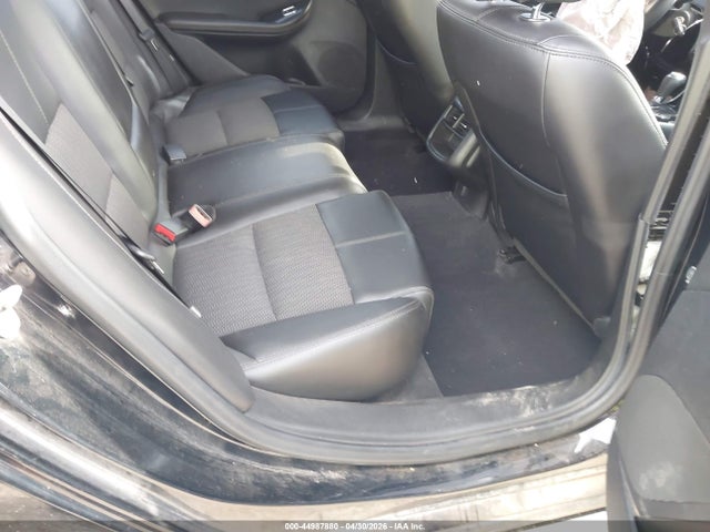 44987880 :رقم المزاد ، 1G1105S30HU171398 vin ، 2017 Chevrolet Impala 1lt مزاد بيع