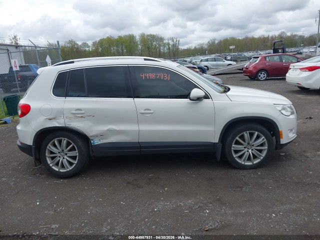Продаж на аукціоні авто 2011 Volkswagen Tiguan Se, vin: WVGBV7AX7BW525079, номер лоту: 44987931