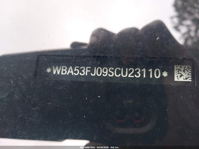 2025 Bmw 530i Xdrive მანქანა იყიდება აუქციონზე, vin: WBA53FJ09SCU23110, აუქციონის ნომერი: 44987934