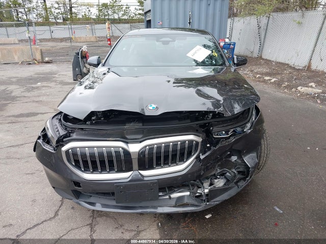 2025 Bmw 530i Xdrive მანქანა იყიდება აუქციონზე, vin: WBA53FJ09SCU23110, აუქციონის ნომერი: 44987934