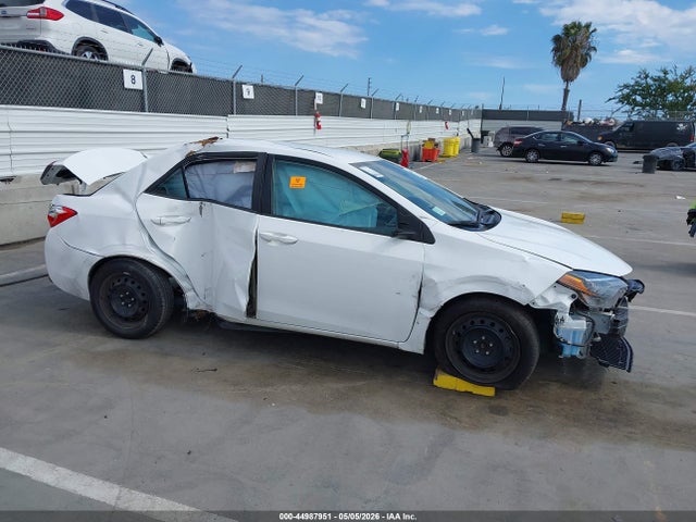 2T1BURHE9JC037945 Toyota COROLLA LE
