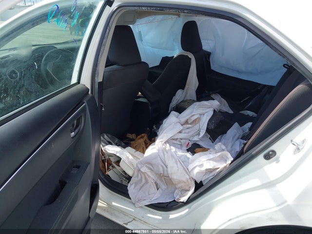 2T1BURHE9JC037945 Toyota COROLLA LE