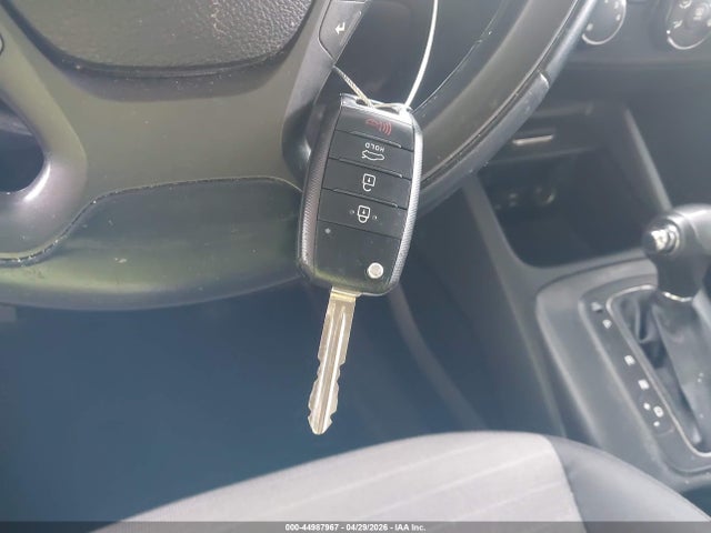 44987967 :رقم المزاد ، KNAFX5A85G5626936 vin ، 2016 Kia Forte Ex مزاد بيع