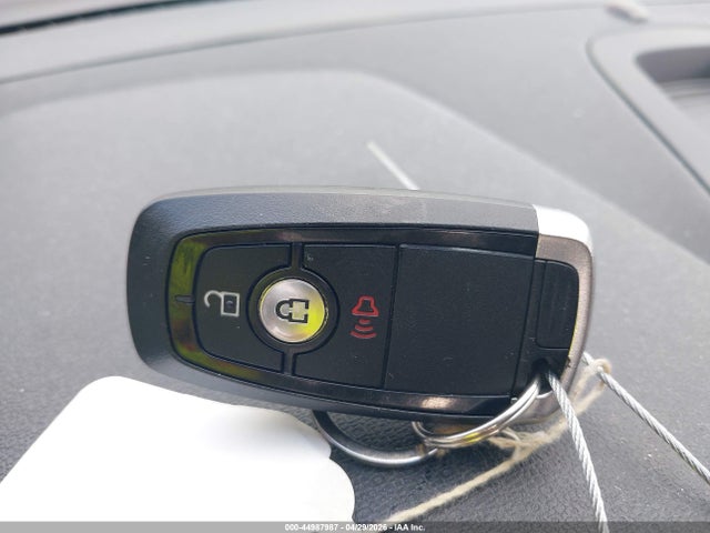 44987987 :رقم المزاد ، MAJ3S2GE2KC304555 vin ، 2019 Ford Ecosport Se مزاد بيع