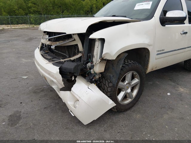 44987988 :رقم المزاد ، 1GNSCCE03BR376305 vin ، 2011 Chevrolet Tahoe Ltz مزاد بيع
