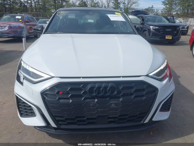 2024 Audi S3 Premium Plus Tfsi Quattro S Tronic მანქანა იყიდება აუქციონზე, vin: WAUH3DGY5RA129580, აუქციონის ნომერი: 44988022