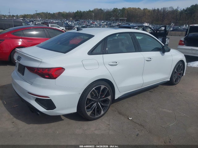 2024 Audi S3 Premium Plus Tfsi Quattro S Tronic მანქანა იყიდება აუქციონზე, vin: WAUH3DGY5RA129580, აუქციონის ნომერი: 44988022