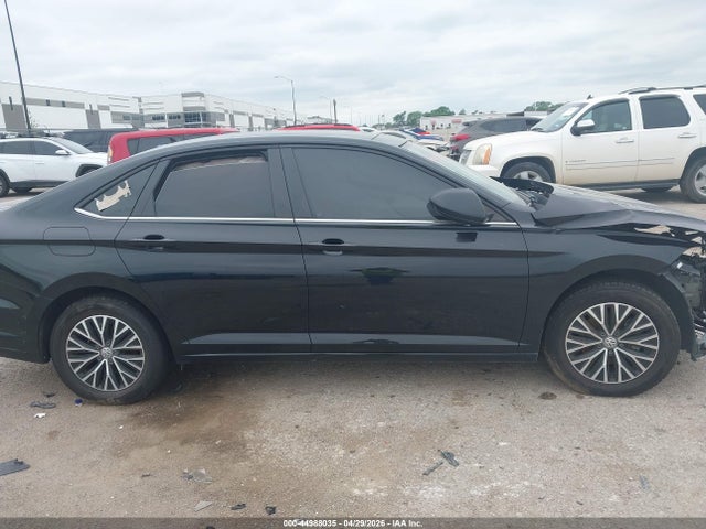 Продаж на аукціоні авто 2019 Volkswagen Jetta 1.4t R-line/1.4t S/1.4t Se, vin: 3VWC57BU0KM127805, номер лоту: 44988035