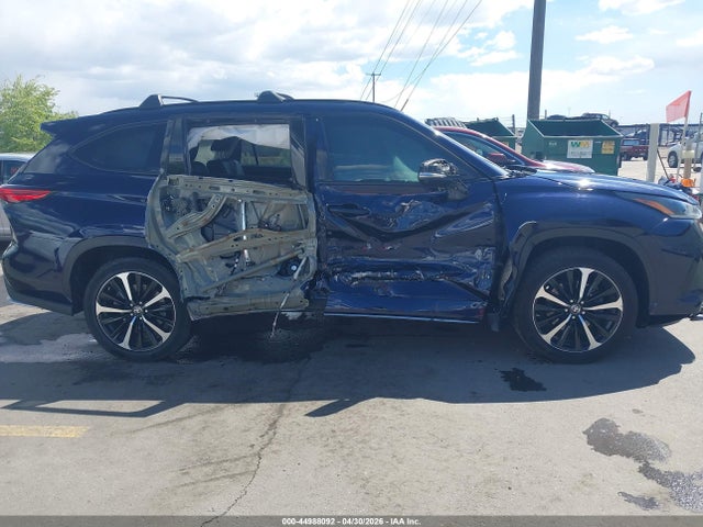 Aukcja sprzedaży 2021 Toyota Highlander Xse, vin: 5TDJZRBH4MS111381, numer aukcji: 44988092