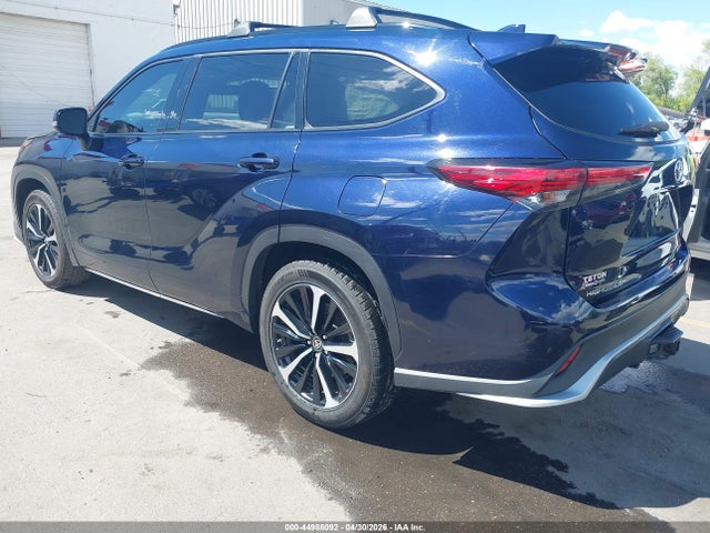 Aukcja sprzedaży 2021 Toyota Highlander Xse, vin: 5TDJZRBH4MS111381, numer aukcji: 44988092