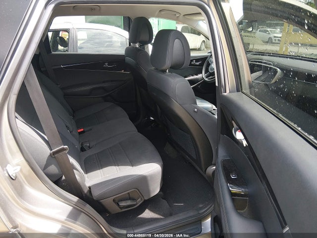 5XYPGDA33GG162705 KIA Sorento 2.4l Lx