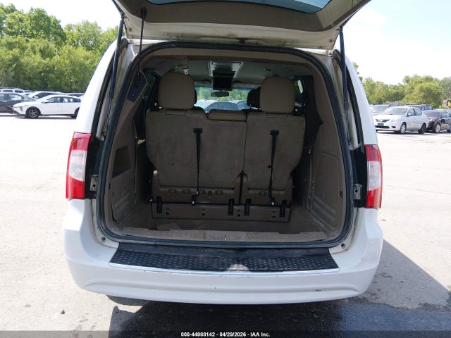 44988142 :رقم المزاد ، 2C4RC1BGXGR213780 vin ، 2016 Chrysler Town & Country Touring مزاد بيع