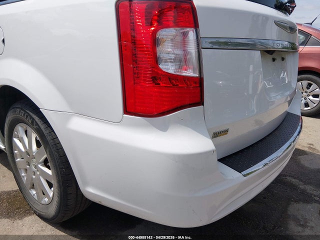 44988142 :رقم المزاد ، 2C4RC1BGXGR213780 vin ، 2016 Chrysler Town & Country Touring مزاد بيع