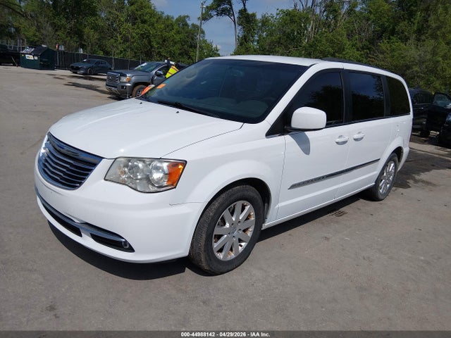 44988142 :رقم المزاد ، 2C4RC1BGXGR213780 vin ، 2016 Chrysler Town & Country Touring مزاد بيع