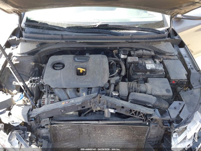 5NPD84LF3LH517141 Hyundai Elantra Value Edition