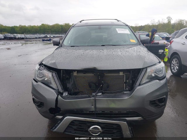 44988217 :رقم المزاد ، 5N1DR2CMXLC576436 vin ، 2020 Nissan Pathfinder Sl 4wd مزاد بيع