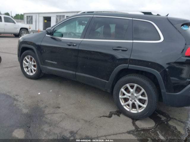 Продаж на аукціоні авто 2015 Jeep Cherokee Latitude, vin: 1C4PJMCS1FW792648, номер лоту: 44988240