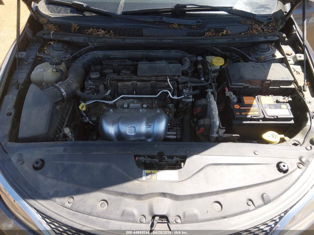 44988244 :رقم المزاد ، 1C3CCCCB6FN576257 vin ، 2015 Chrysler 200 C مزاد بيع