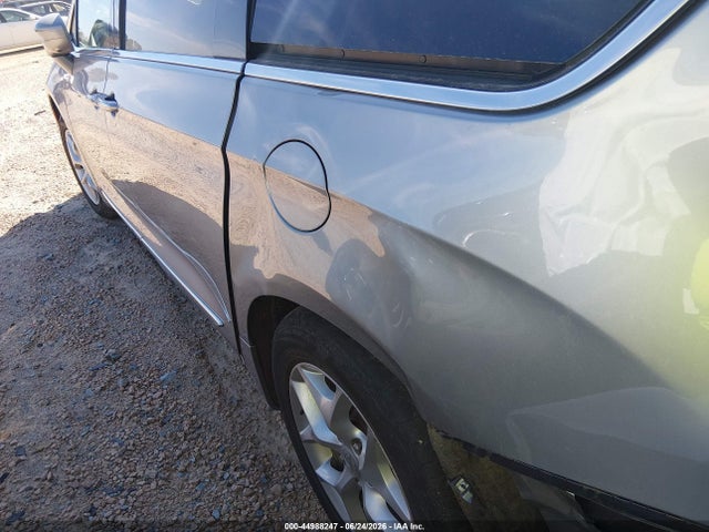44988247 :رقم المزاد ، 2C4RC1EGXKR629798 vin ، 2019 Chrysler Pacifica Touring L Plus مزاد بيع