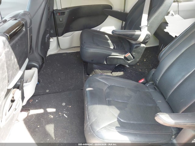 44988247 :رقم المزاد ، 2C4RC1EGXKR629798 vin ، 2019 Chrysler Pacifica Touring L Plus مزاد بيع