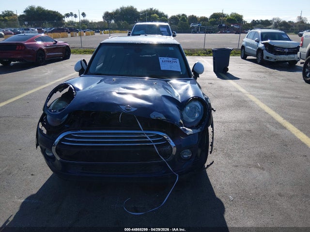 Продажа на аукционе авто 2015 Mini Hardtop Cooper, vin: WMWXM5C59FT941975, номер лота: 44988299