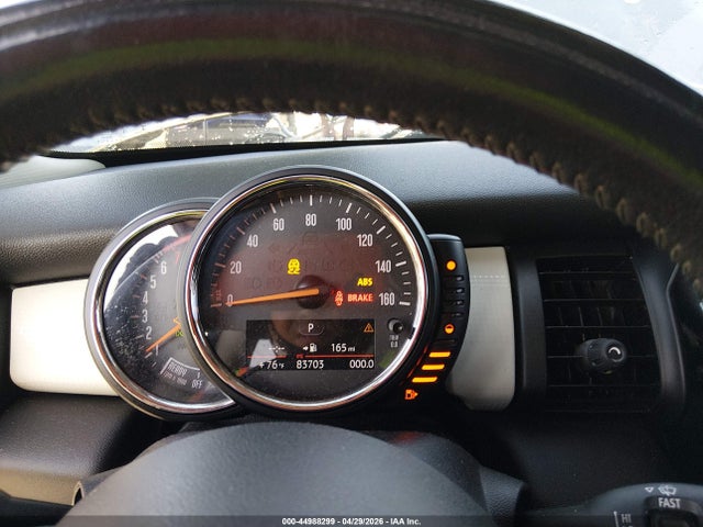 Продажа на аукционе авто 2015 Mini Hardtop Cooper, vin: WMWXM5C59FT941975, номер лота: 44988299