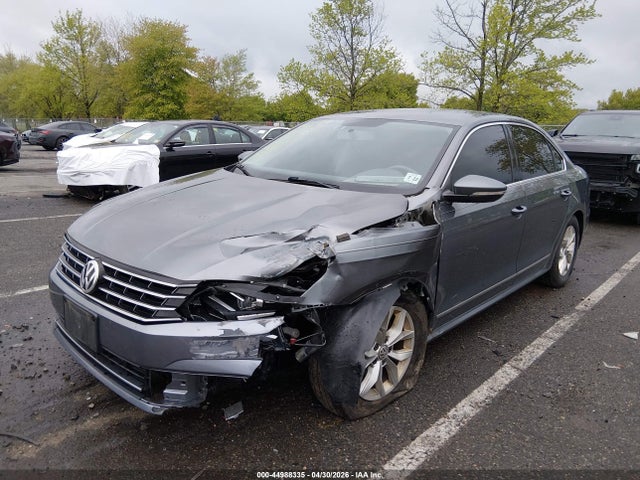 Aukcja sprzedaży 2017 Volkswagen Passat 1.8t S, vin: 1VWAT7A36HC050034, numer aukcji: 44988335