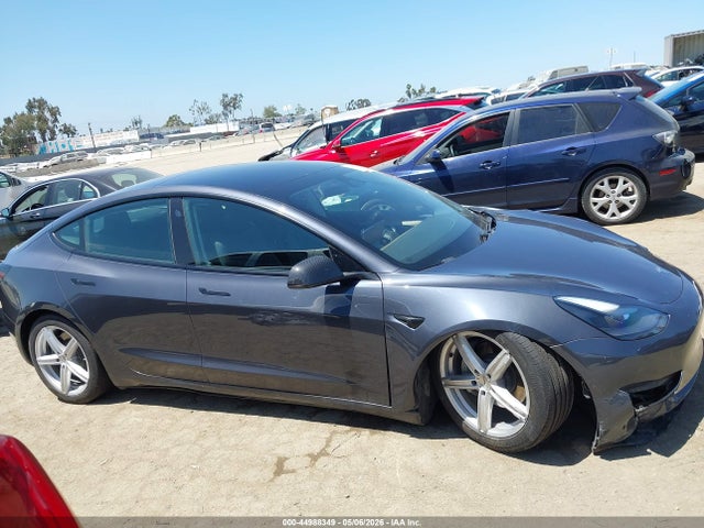 Tesla Model 3 Standard Range Plus Rear-wheel Drive 2021 5YJ3E1EA3MF014536 Image 12