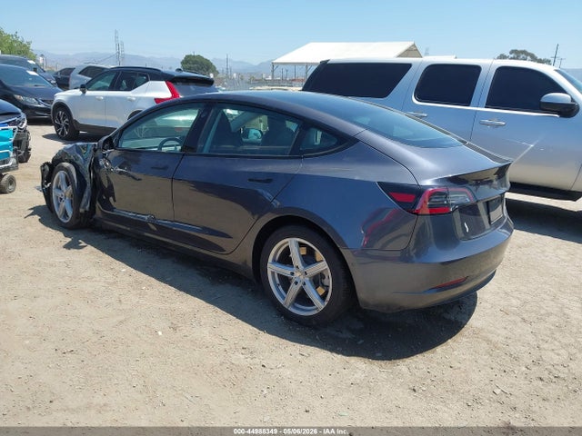 Tesla Model 3 Standard Range Plus Rear-wheel Drive 2021 5YJ3E1EA3MF014536 Image 3