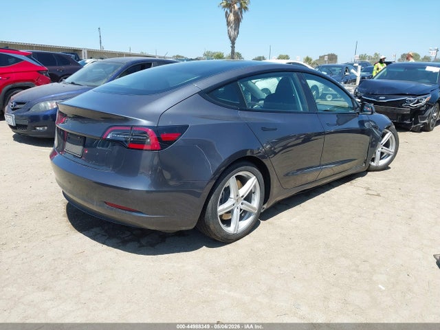 Tesla Model 3 Standard Range Plus Rear-wheel Drive 2021 5YJ3E1EA3MF014536 Image 4