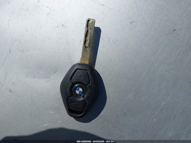 2003 Bmw 325i მანქანა იყიდება აუქციონზე, vin: WBAET37483NJ39546, აუქციონის ნომერი: 44988368