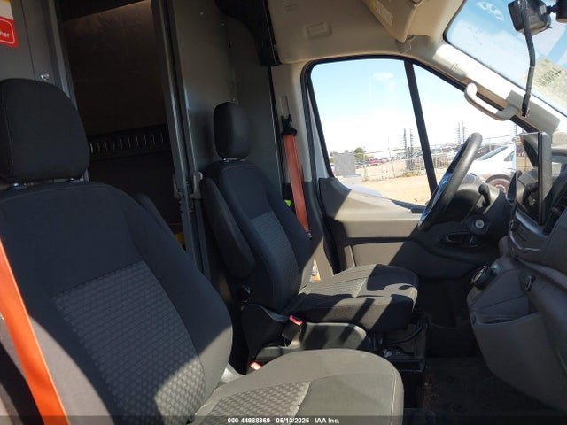 44988369 :رقم المزاد ، 1FTBW3XK2NKA30113 vin ، 2022 Ford E-transit-350 Cargo Van مزاد بيع
