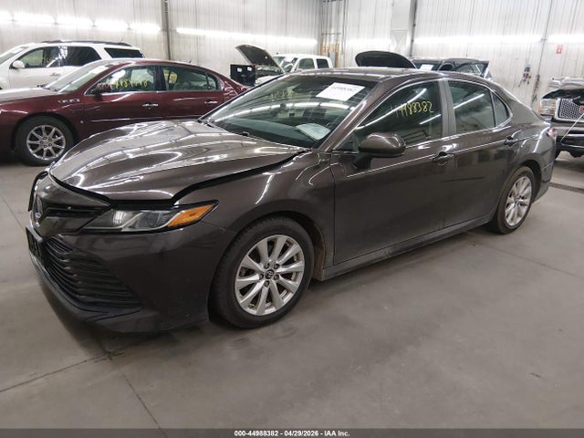 Aukcja sprzedaży 2018 Toyota Camry Le, vin: 4T1B11HKXJU029920, numer aukcji: 44988382