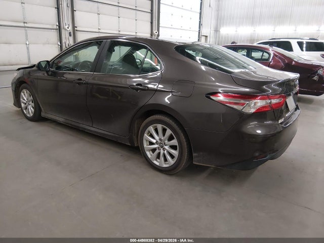 Aukcja sprzedaży 2018 Toyota Camry Le, vin: 4T1B11HKXJU029920, numer aukcji: 44988382