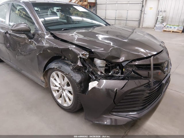 Aukcja sprzedaży 2018 Toyota Camry Le, vin: 4T1B11HKXJU029920, numer aukcji: 44988382