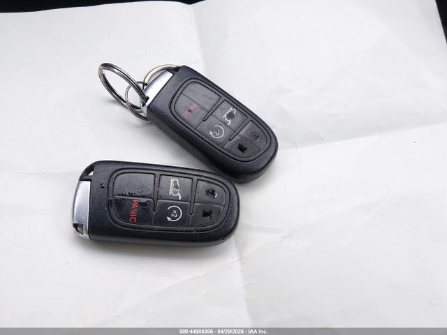 Aukcja sprzedaży 2015 Jeep Cherokee Latitude, vin: 1C4PJMCB9FW758246, numer aukcji: 44988386