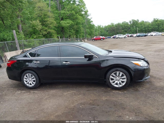 2017 Nissan Altima 2.5 S მანქანა იყიდება აუქციონზე, vin: 1N4AL3AP9HC296600, აუქციონის ნომერი: 44988402