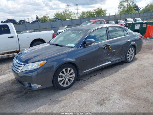 44988410 :رقم المزاد ، 4T1BK3DB8BU396525 vin ، 2011 Toyota Avalon Limited مزاد بيع