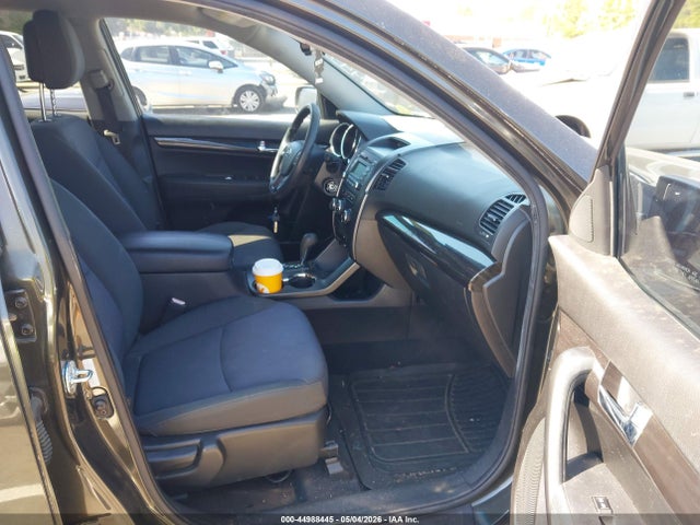 2012 Kia Sorento Lx მანქანა იყიდება აუქციონზე, vin: 5XYKT3A61CG258580, აუქციონის ნომერი: 44988445