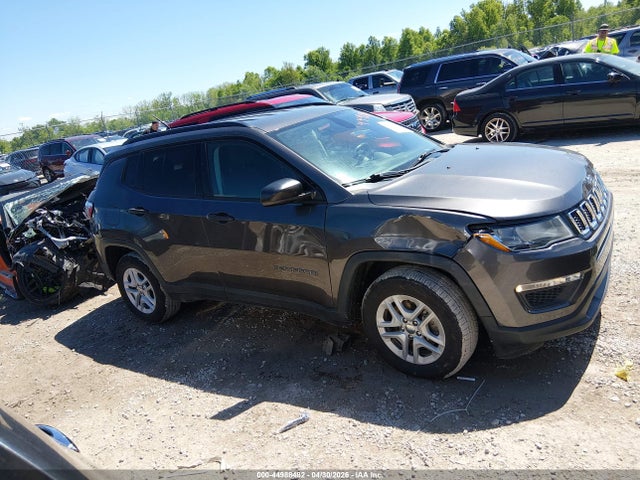 2018 Jeep Compass Sport Fwd მანქანა იყიდება აუქციონზე, vin: 3C4NJCAB0JT335249, აუქციონის ნომერი: 44988482