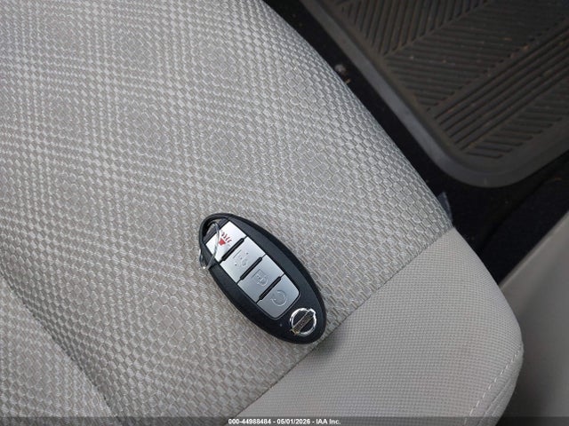 44988484 :رقم المزاد ، JN1BJ1BW6NW478511 vin ، 2022 Nissan Rogue Sport Sv Awd Xtronic Cvt مزاد بيع