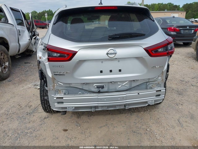 44988484 :رقم المزاد ، JN1BJ1BW6NW478511 vin ، 2022 Nissan Rogue Sport Sv Awd Xtronic Cvt مزاد بيع