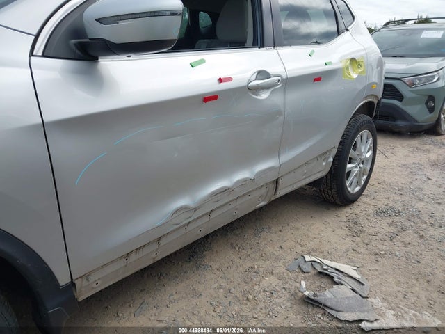 44988484 :رقم المزاد ، JN1BJ1BW6NW478511 vin ، 2022 Nissan Rogue Sport Sv Awd Xtronic Cvt مزاد بيع