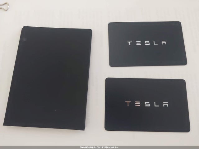 2025 Tesla Model Y Long Range Dual Motor All-wheel Drive მანქანა იყიდება აუქციონზე, vin: 7SAYGDEE7SA367041, აუქციონის ნომერი: 44988485